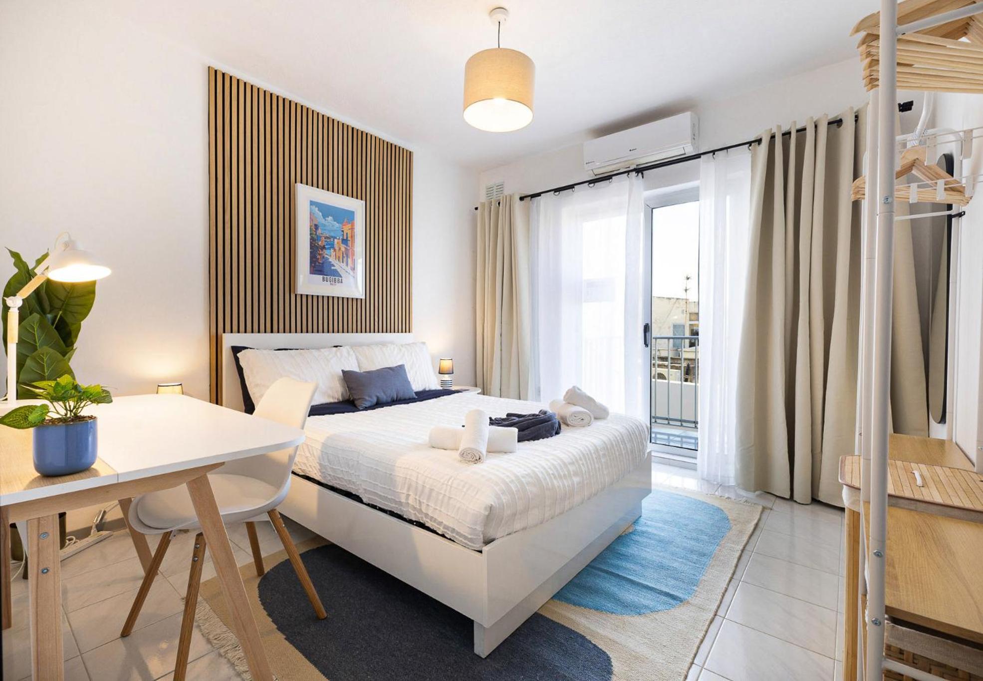 Spacious 2Br Penthouse With A Large Front-Terrace - Close To Bugibba Perched Beach St. Paul's Bay Ngoại thất bức ảnh